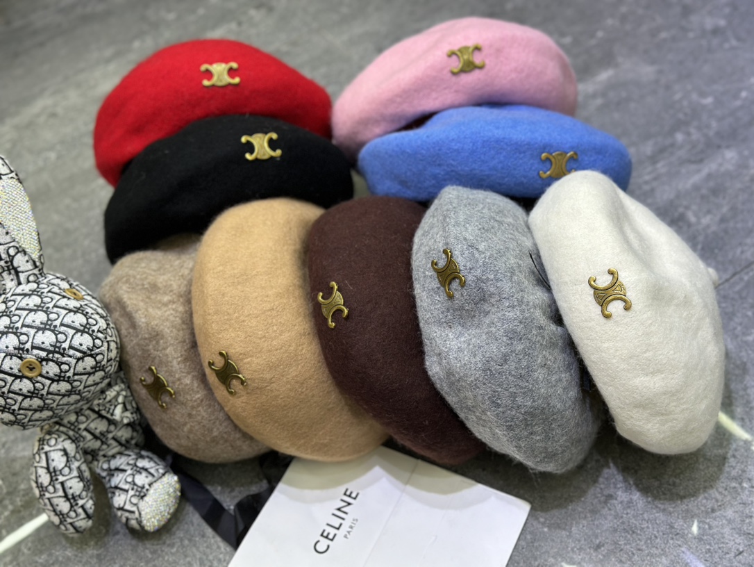 Celine beret dx25